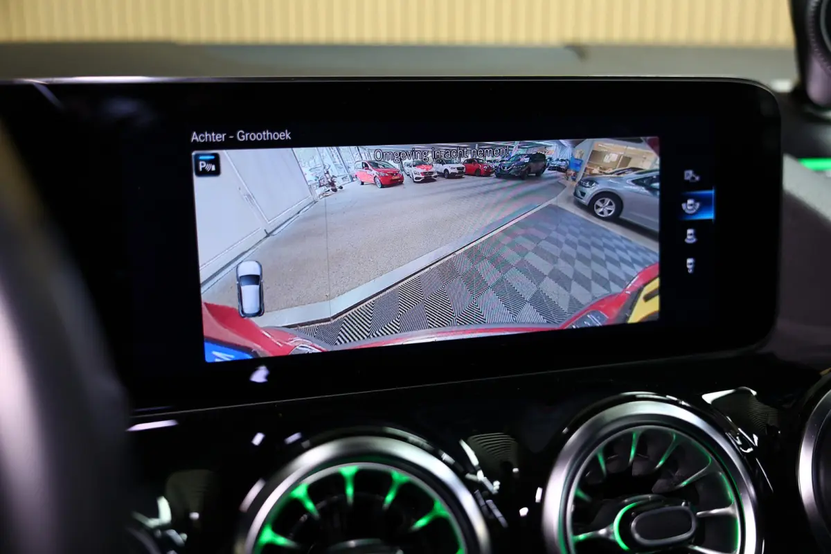 250 e AMG Line AVM CARPLAY NAVI CLIMA PDC CRUISE CAMERA SFEER THAAK '22