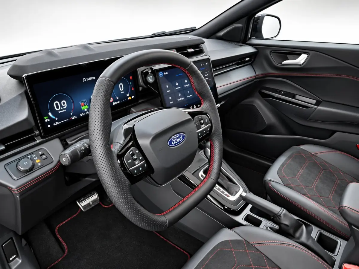 ST-Line X Automaat 155pk | Adaptive Cruise | B&O Audio | Dodehoek Detectie | Winterpack| Matrix Led