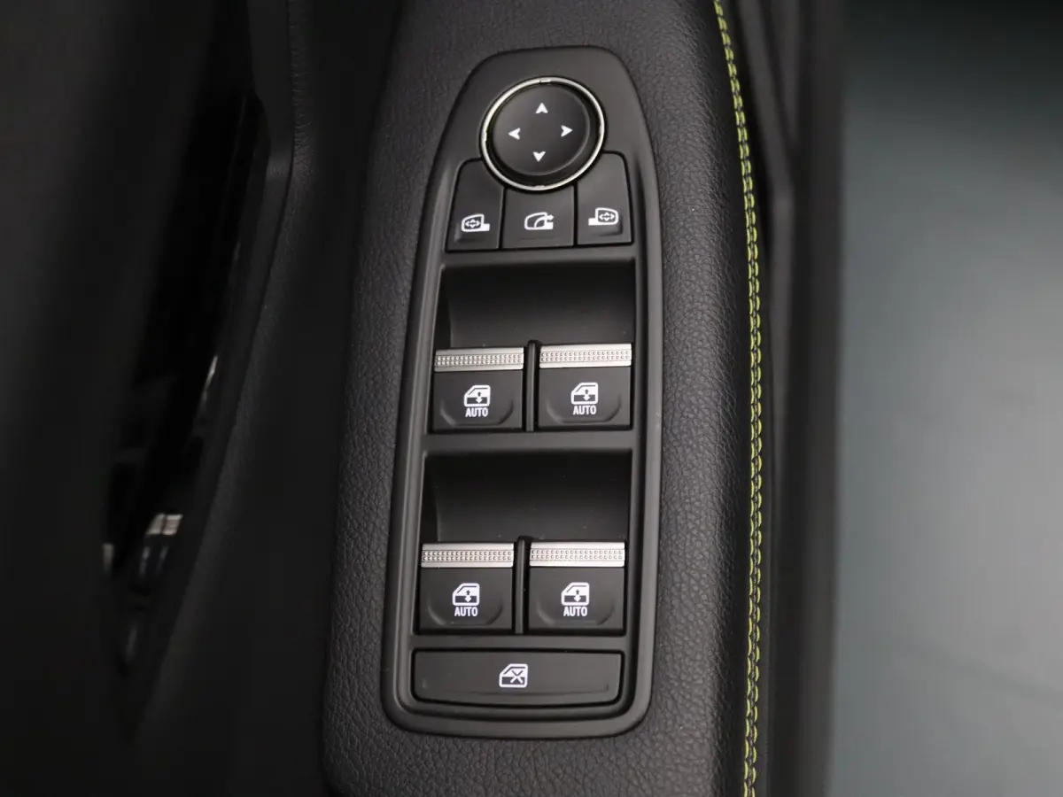 EV60 Optimum Charge Techno Apple Carplay/Android Auto | Climate
