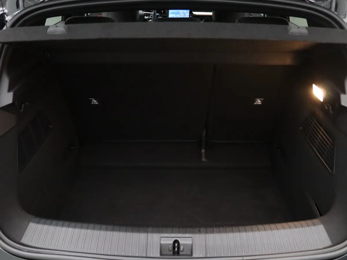 EV60 Optimum Charge Techno Apple Carplay/Android Auto | Climate