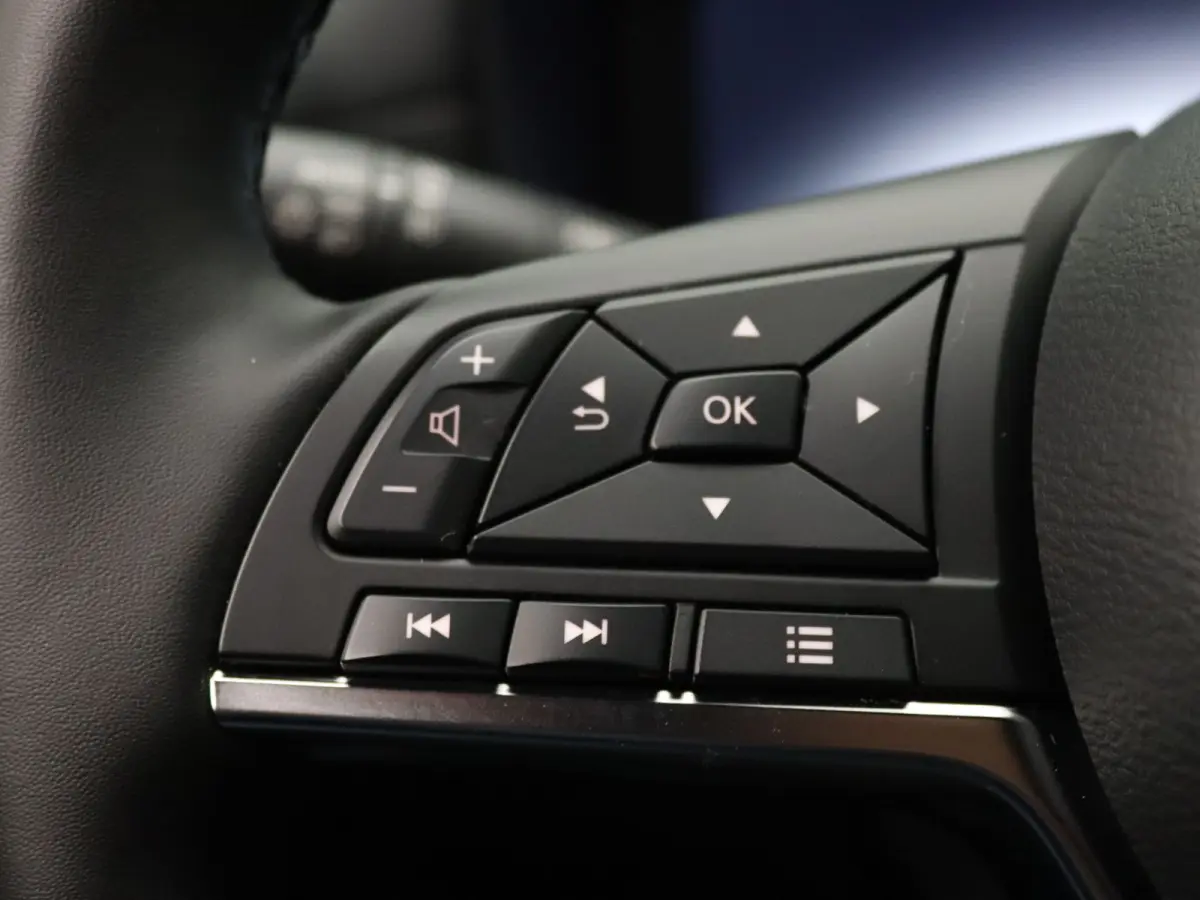 143pk Hybrid Tekna Apple Carplay/Android Auto | Climate