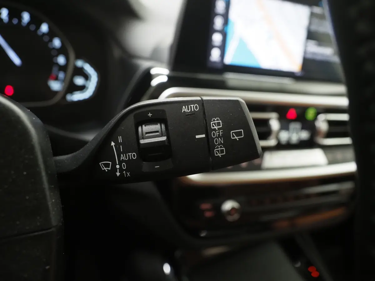 xDrive30e | Leder | Sportstoelen | Camera | Cruise | Climate | LED | Carplay