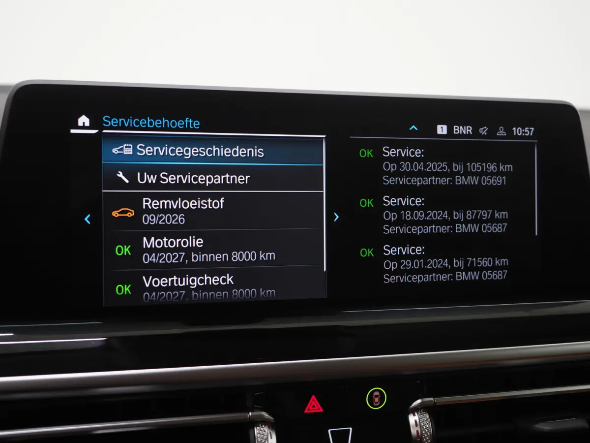 xDrive30e | Leder | Sportstoelen | Camera | Cruise | Climate | LED | Carplay