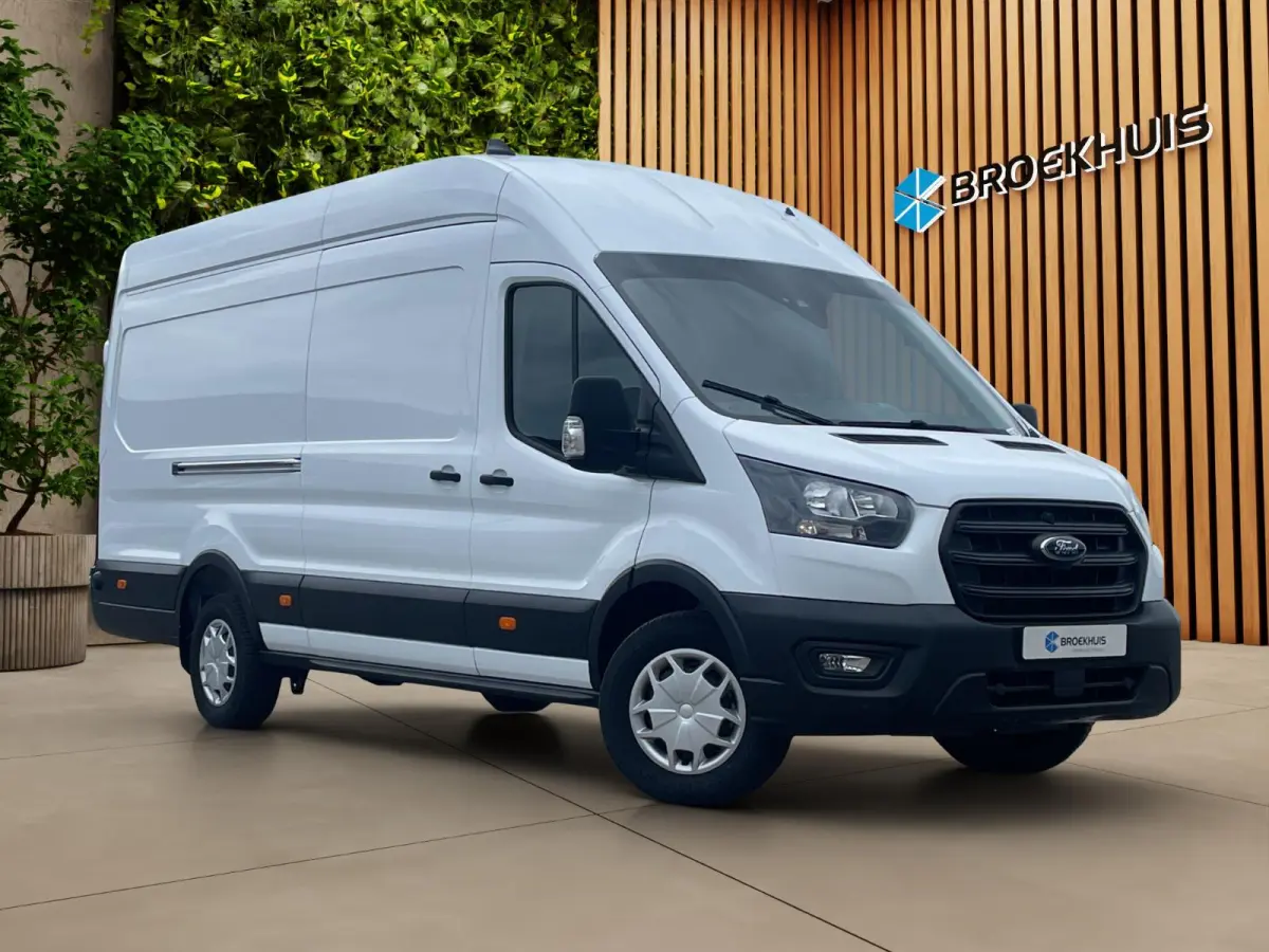 350 2.0 TDCI L4H3 Trend RWD 130PK Navigatie | Trekhaak | All Seasonbanden |