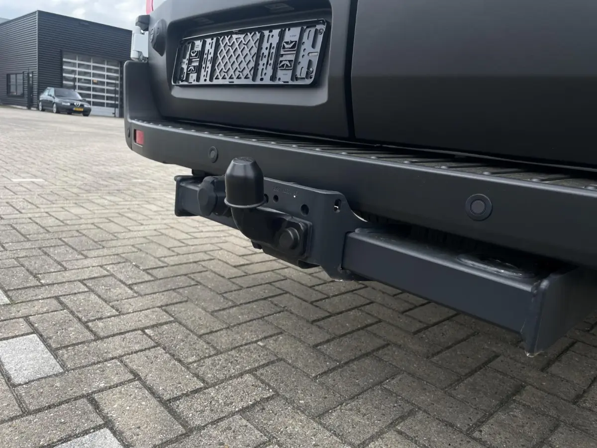350 2.0 TDCI L4H3 Trend RWD 130PK Navigatie | Trekhaak | All Seasonbanden |
