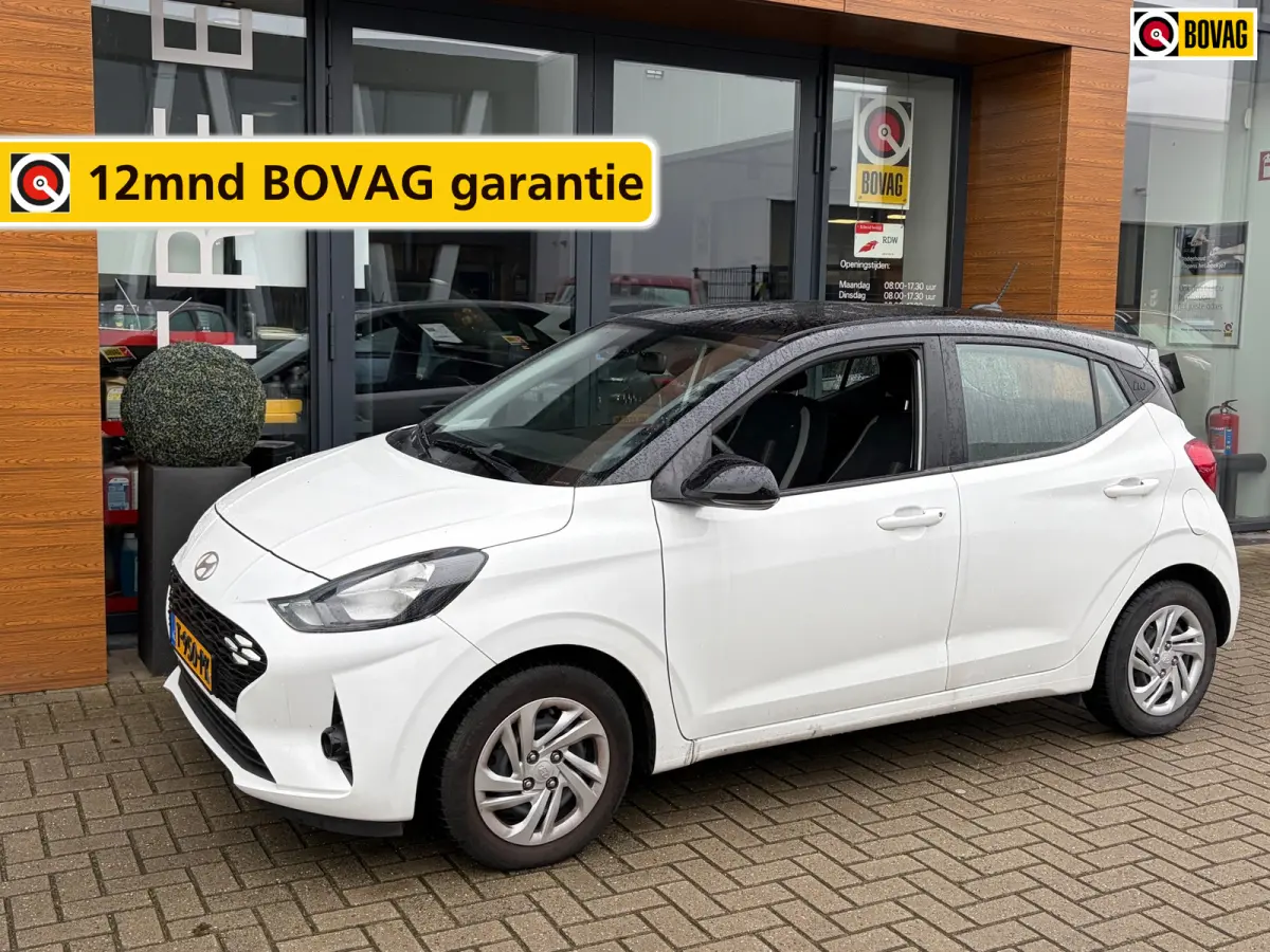 1.0 Comfort Smart Bi-tone 27.000km | 1e Eig | Camera | Allseason | Cr contr | Bluetooth | DAB | Navi | CarPlay | Airco