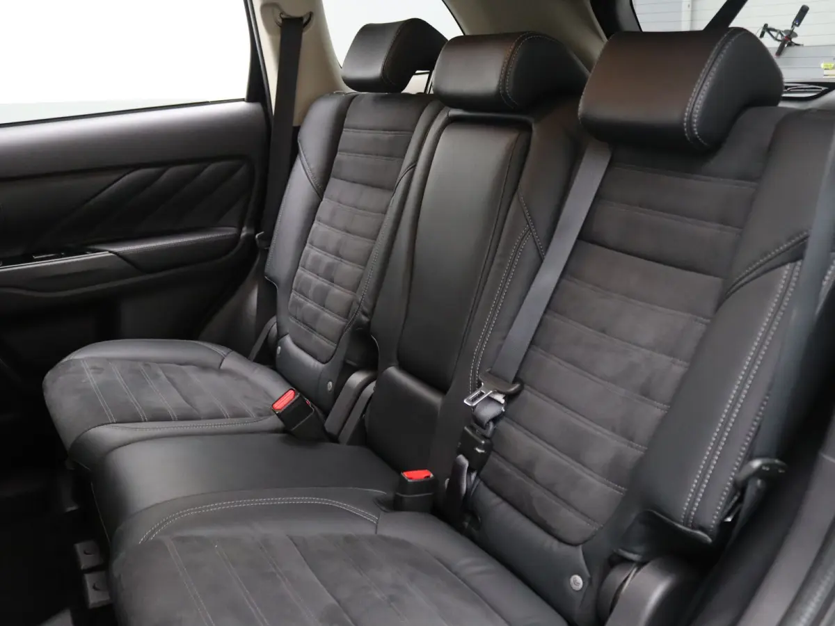 224pk PHEV Intense+ Apple Carplay/Android Auto | Climate