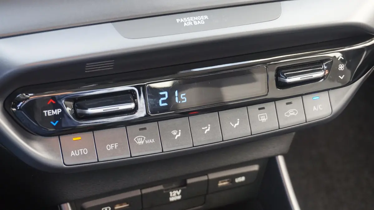 1.0 T-GDI Automaat | AppleCarplay\Android Auto | Climate Control | Cruise Controle | Stoel- + Stuurverwarming