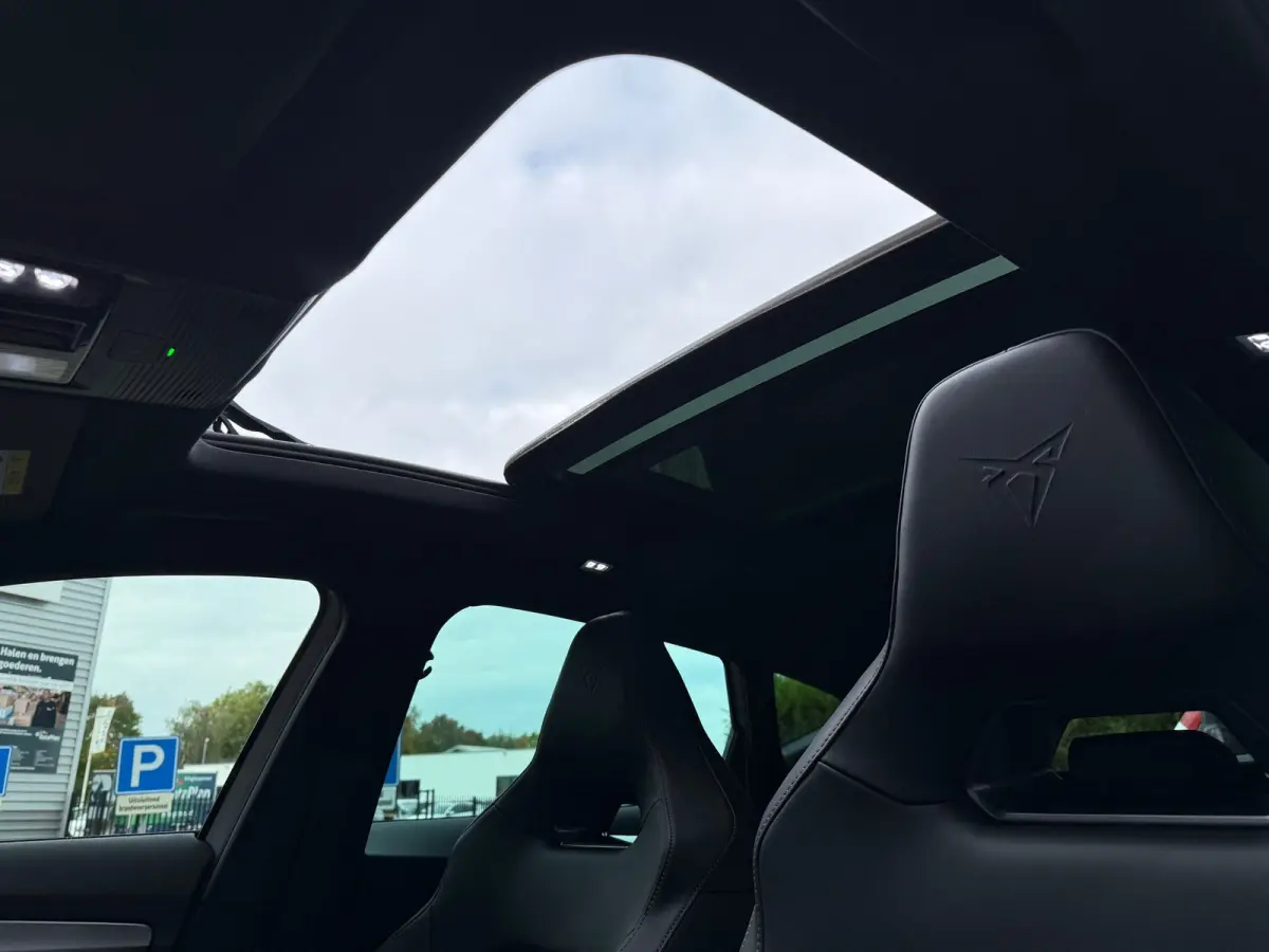 1.4 e-Hybrid VZ Performance - Open/Schuifdak - Navi - Climate - Camera