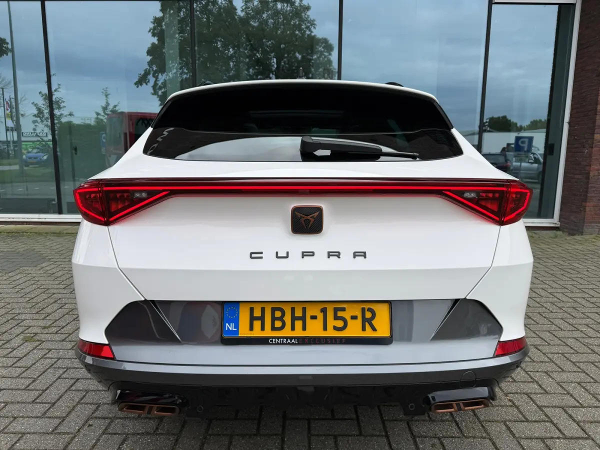1.4 e-Hybrid VZ Performance - Open/Schuifdak - Navi - Climate - Camera