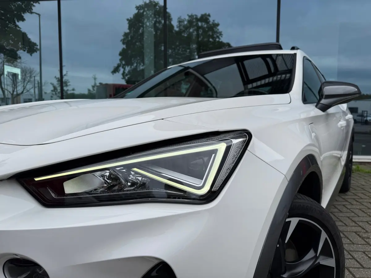 1.4 e-Hybrid VZ Performance - Open/Schuifdak - Navi - Climate - Camera