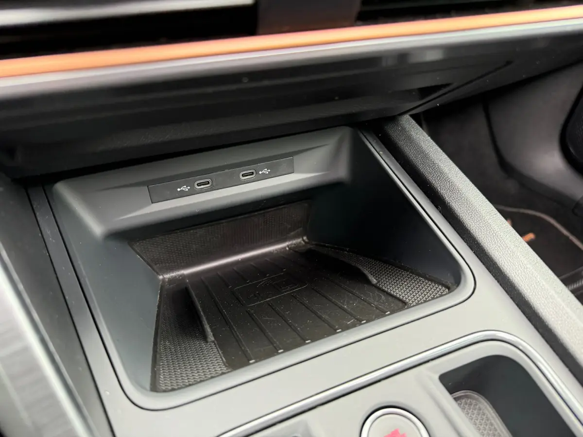 1.4 e-Hybrid VZ Performance - Open/Schuifdak - Navi - Climate - Camera