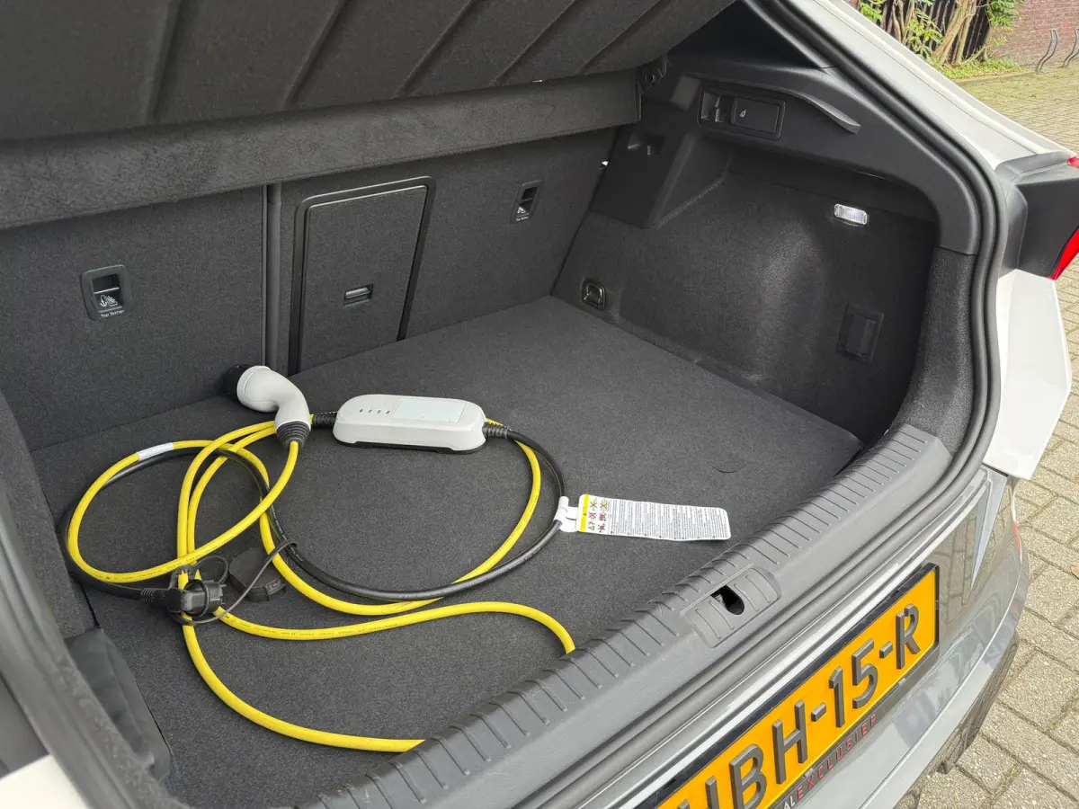 1.4 e-Hybrid VZ Performance - Open/Schuifdak - Navi - Climate - Camera