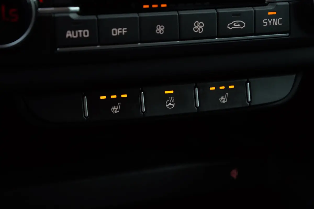 2022|1.0 T-GDi|GT-Line|Clima|Stoelverwarming|CarPlay|Navi|Lane Assist|Dodehoekdetectie|Cruise|Keyless|Virtual