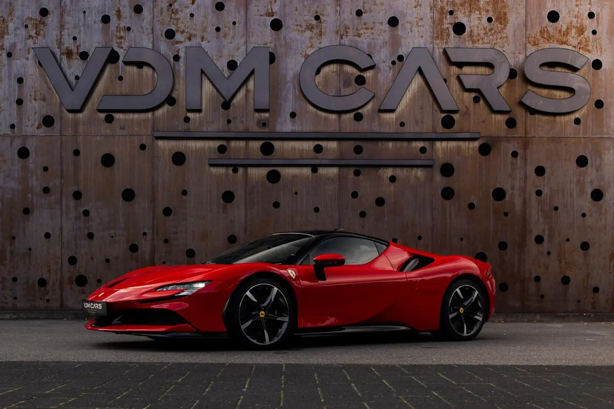4.0 V8 | Warranty | Lift | Carbon | Racing Seats | Carplay |