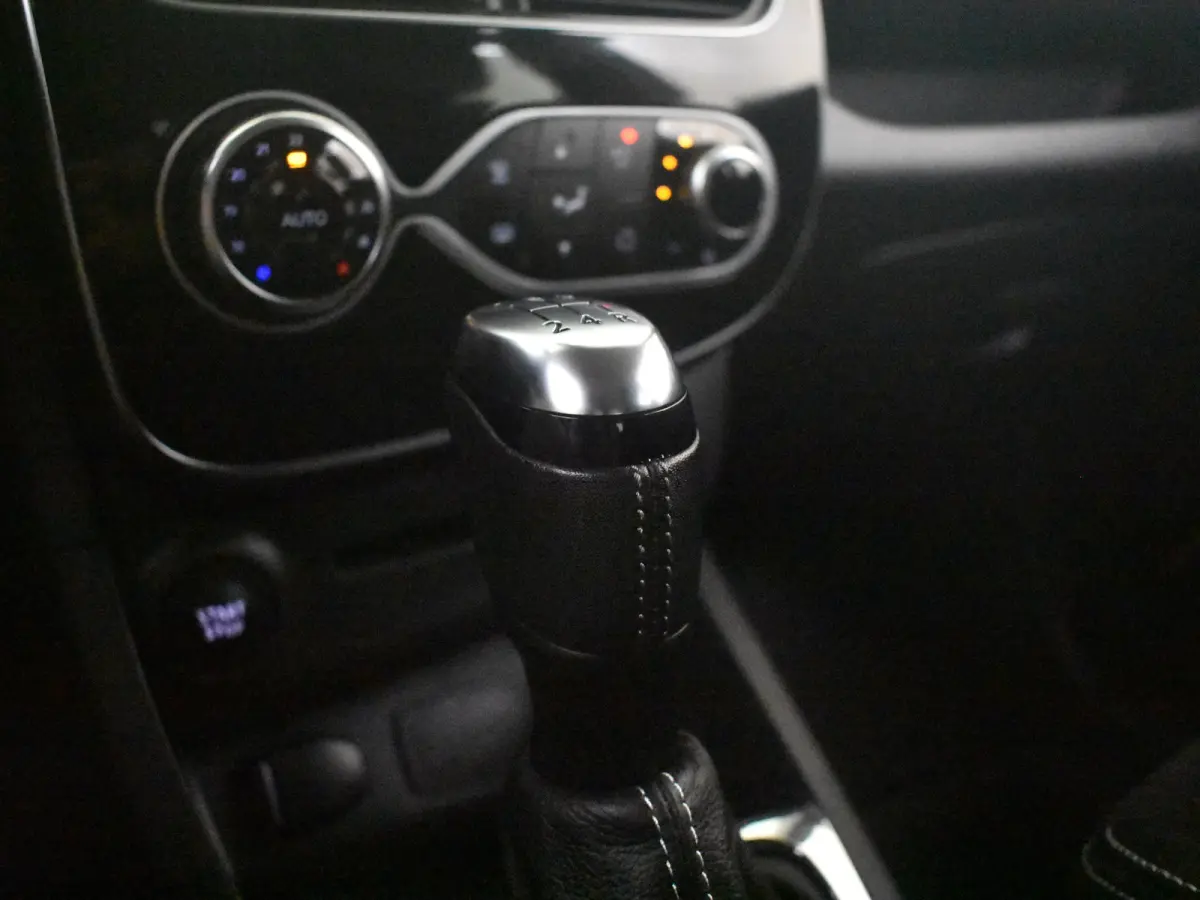 0.9 TCe Intens | Dealer onderhouden | Unieke km stand! l Climate contr | Cruise contr | Navigatie | Keyless | DAB | LED | 16"LMV