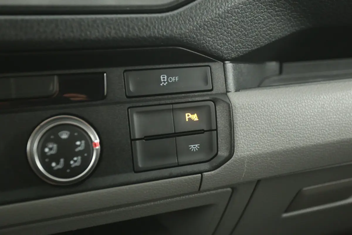 2.0 TDI 140PK L3H2 | Airco | Parkeersensoren | Schuifdeur