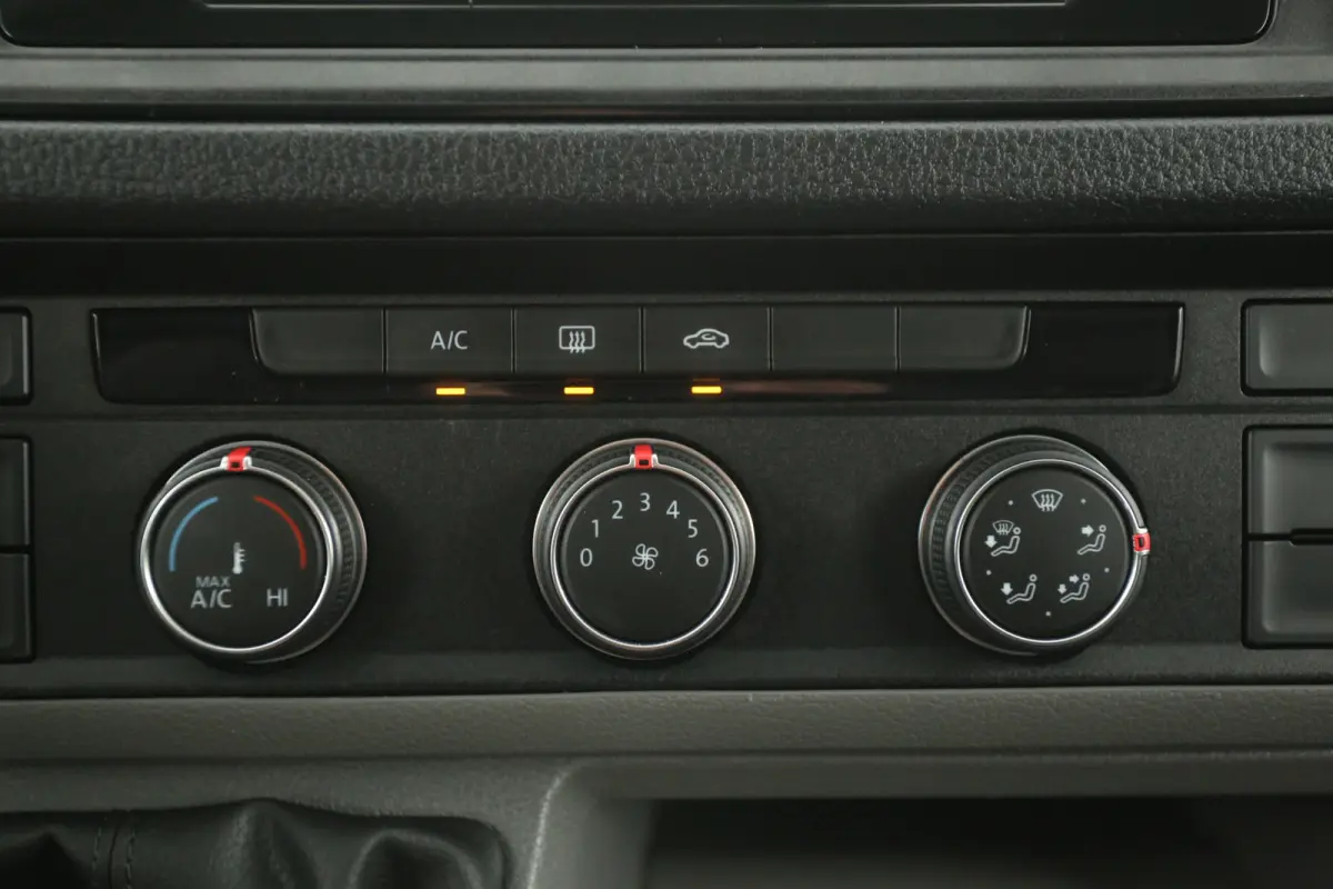 2.0 TDI 140PK L3H2 | Airco | Parkeersensoren | Schuifdeur