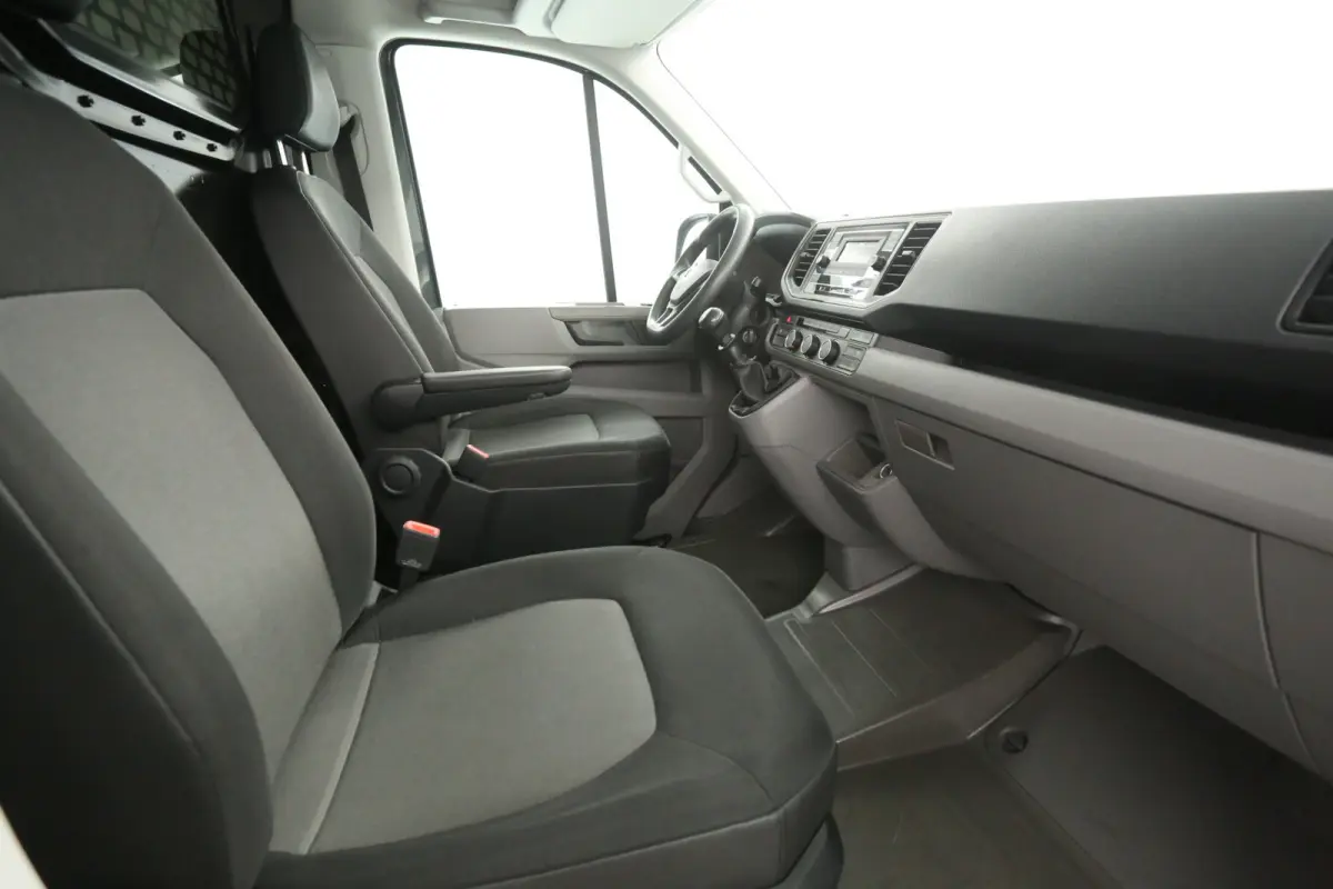 2.0 TDI 140PK L3H2 | Airco | Parkeersensoren | Schuifdeur