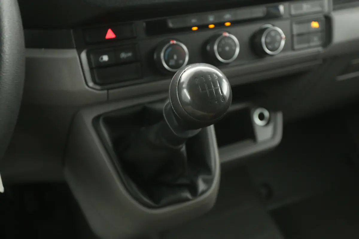 2.0 TDI 140PK L3H2 | Airco | Parkeersensoren | Schuifdeur
