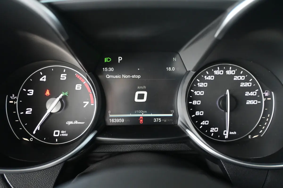 2.0T Automaat Super Clima Cruise control Navigatie Trekhaak PDC 100% Onderhouden Inruil mogelijk