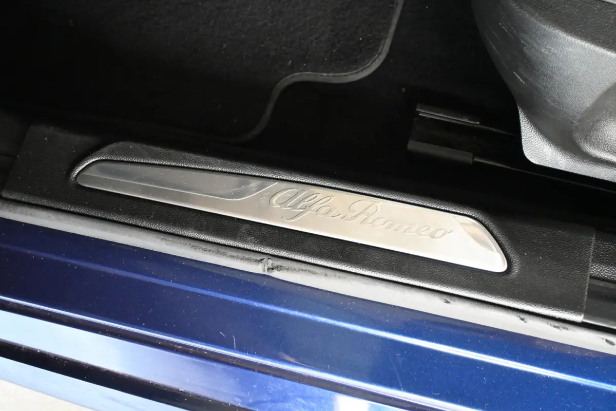 2.0T Automaat Super Clima Cruise control Navigatie Trekhaak PDC 100% Onderhouden Inruil mogelijk