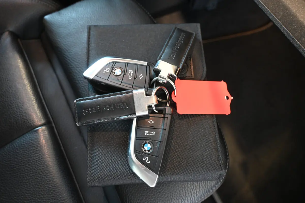 218i Automaat High Executive Clima Cruise control Navigatie LED Sportstoelen 100% Onderhouden Inruil mogelijk