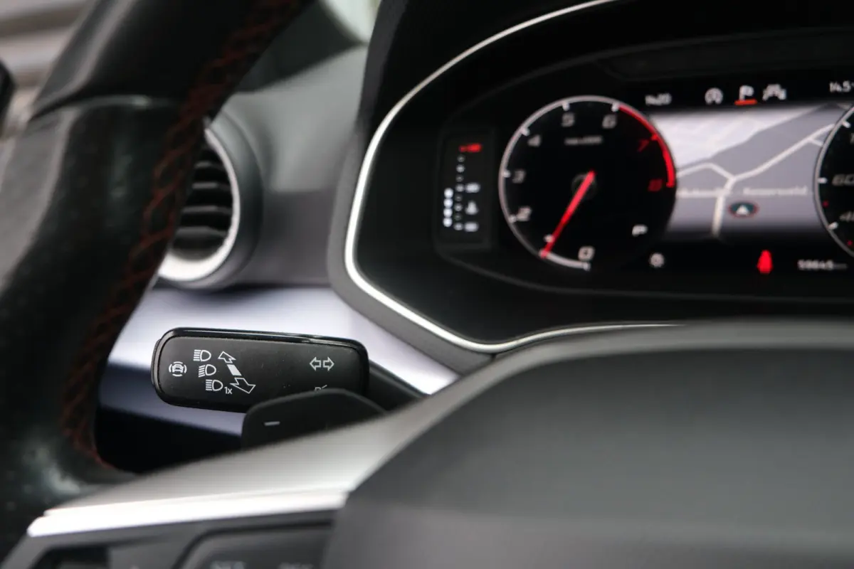 1.0 TSI FR 110PK DSG Facelift Led Navi Cam Virtual Keyless ACC