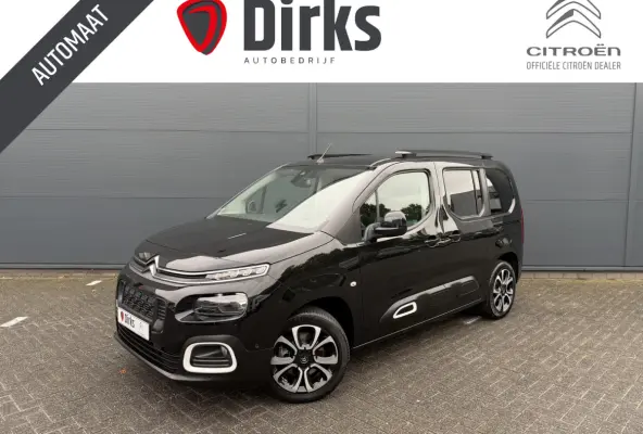 130pk BlueHDI Shine (Trekhaak - Panoramadak - Adaptieve Cruise Controle - Stoelverwarming - Parkeersensoren V+A - Camera - Automatische Airco - Navigatie)