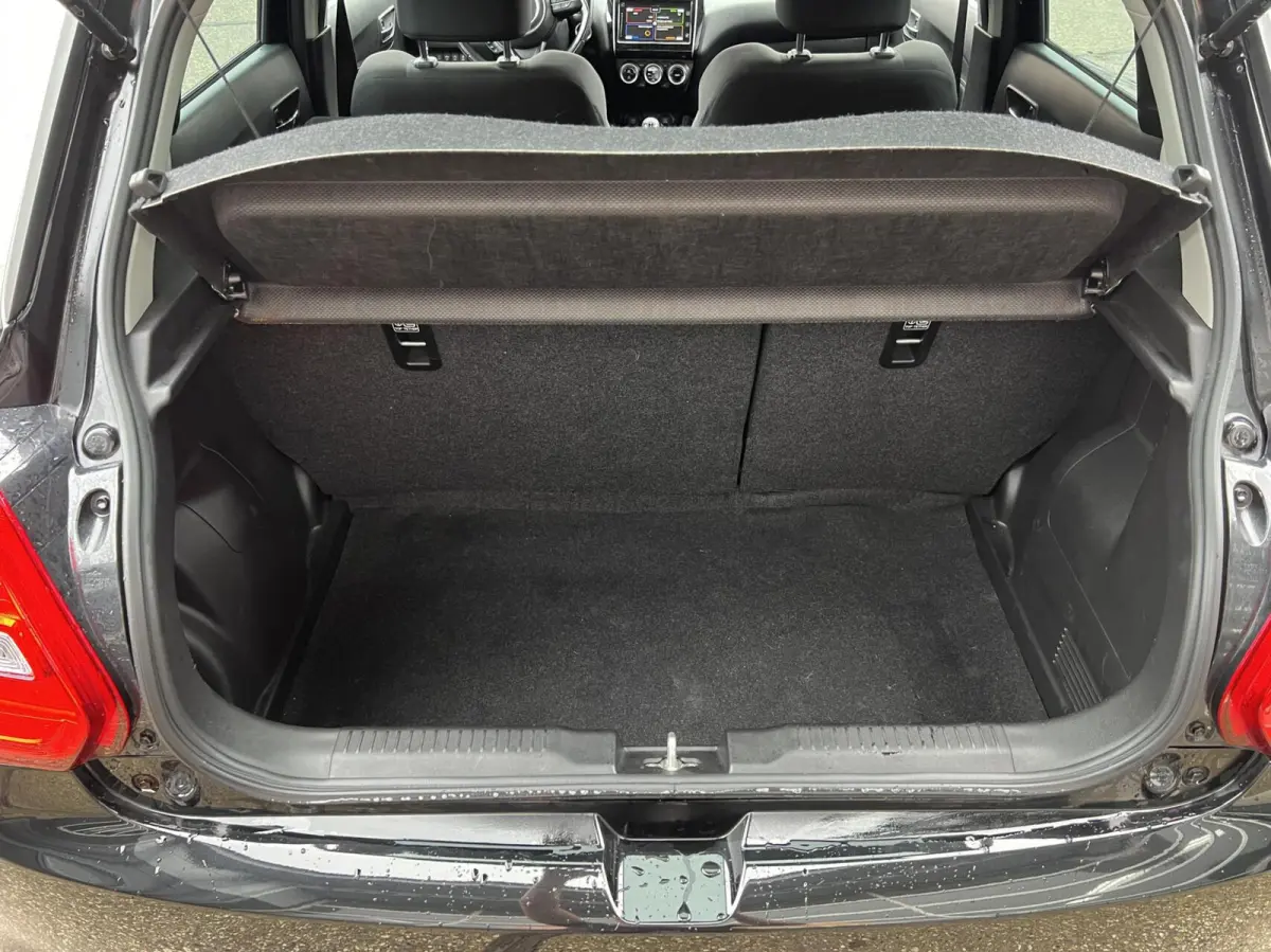 1.2 Smart Hybrid Zwart 5DRS 2018 | Airco | Cruise |