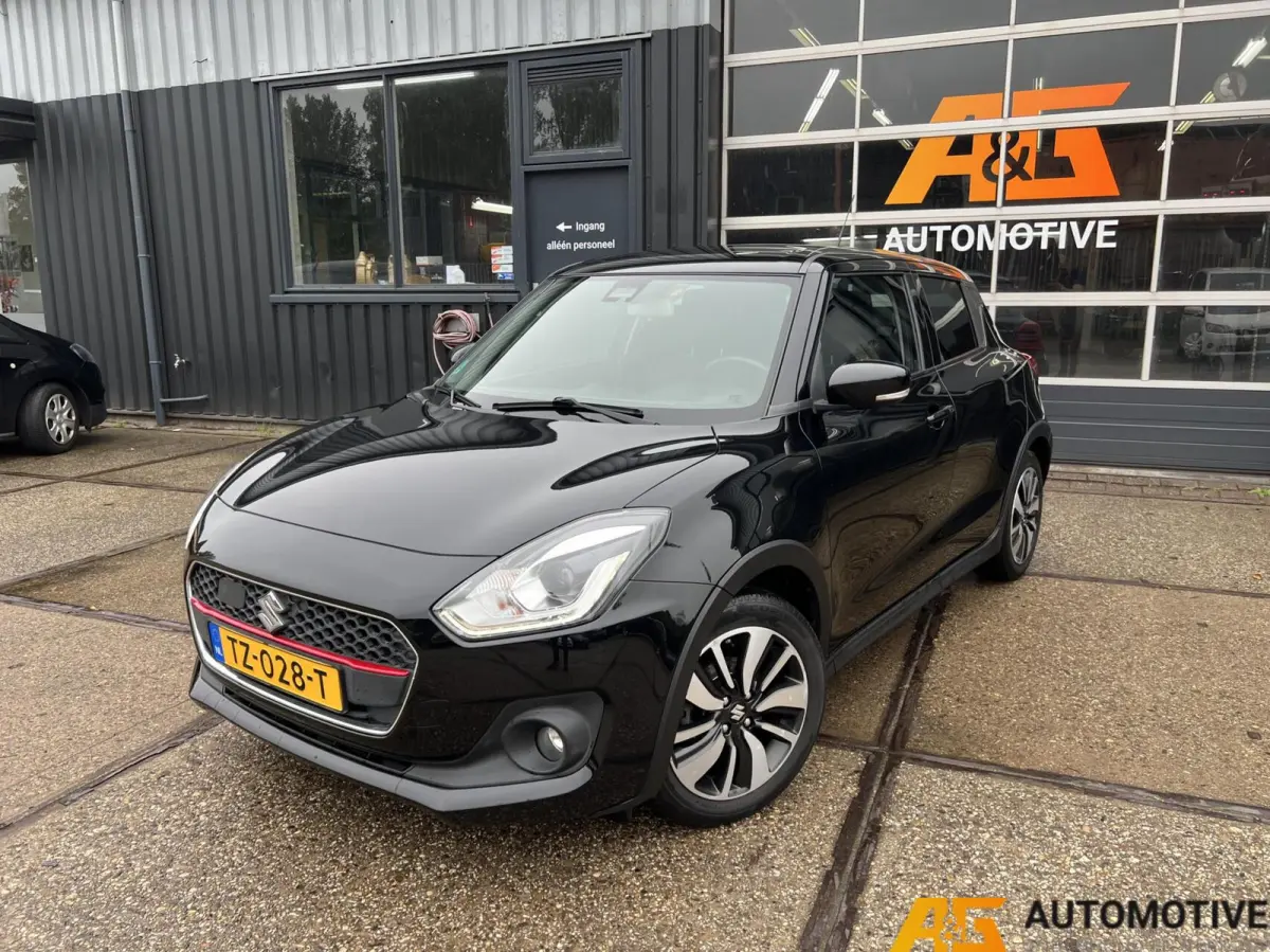 1.2 Smart Hybrid Zwart 5DRS 2018 | Airco | Cruise |