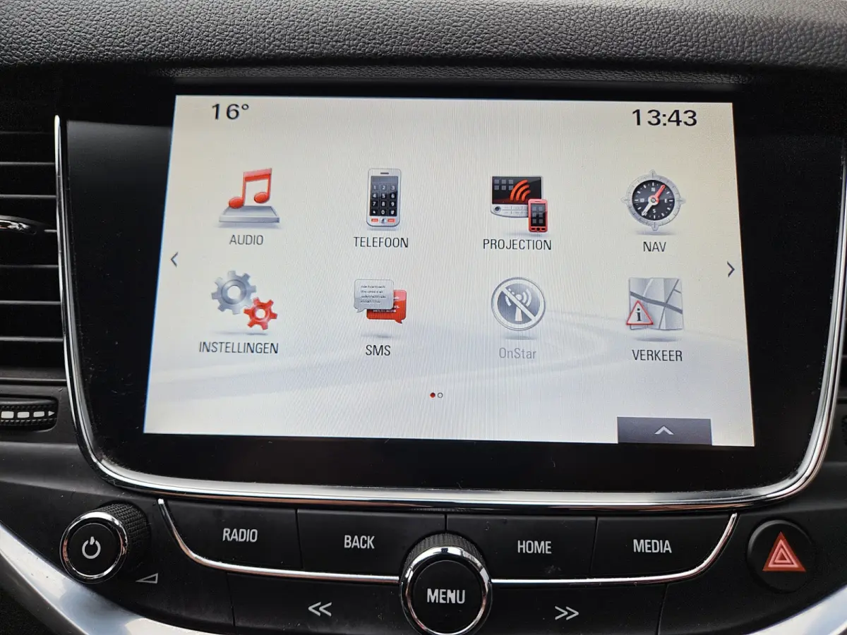 1.0 Business+ Trekhaak! Navigatie! Nette Auto! NAP! Airco! Cruise Control!