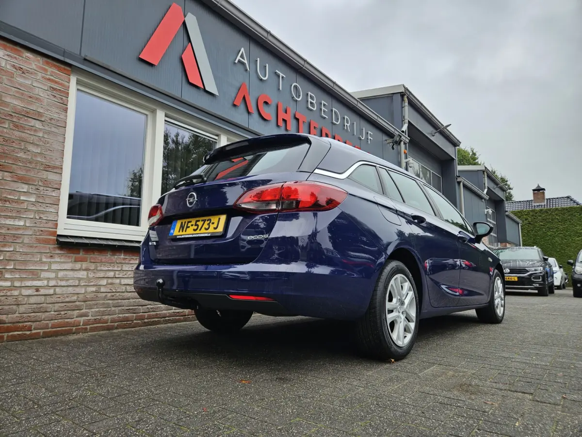 1.0 Business+ Trekhaak! Navigatie! Nette Auto! NAP! Airco! Cruise Control!