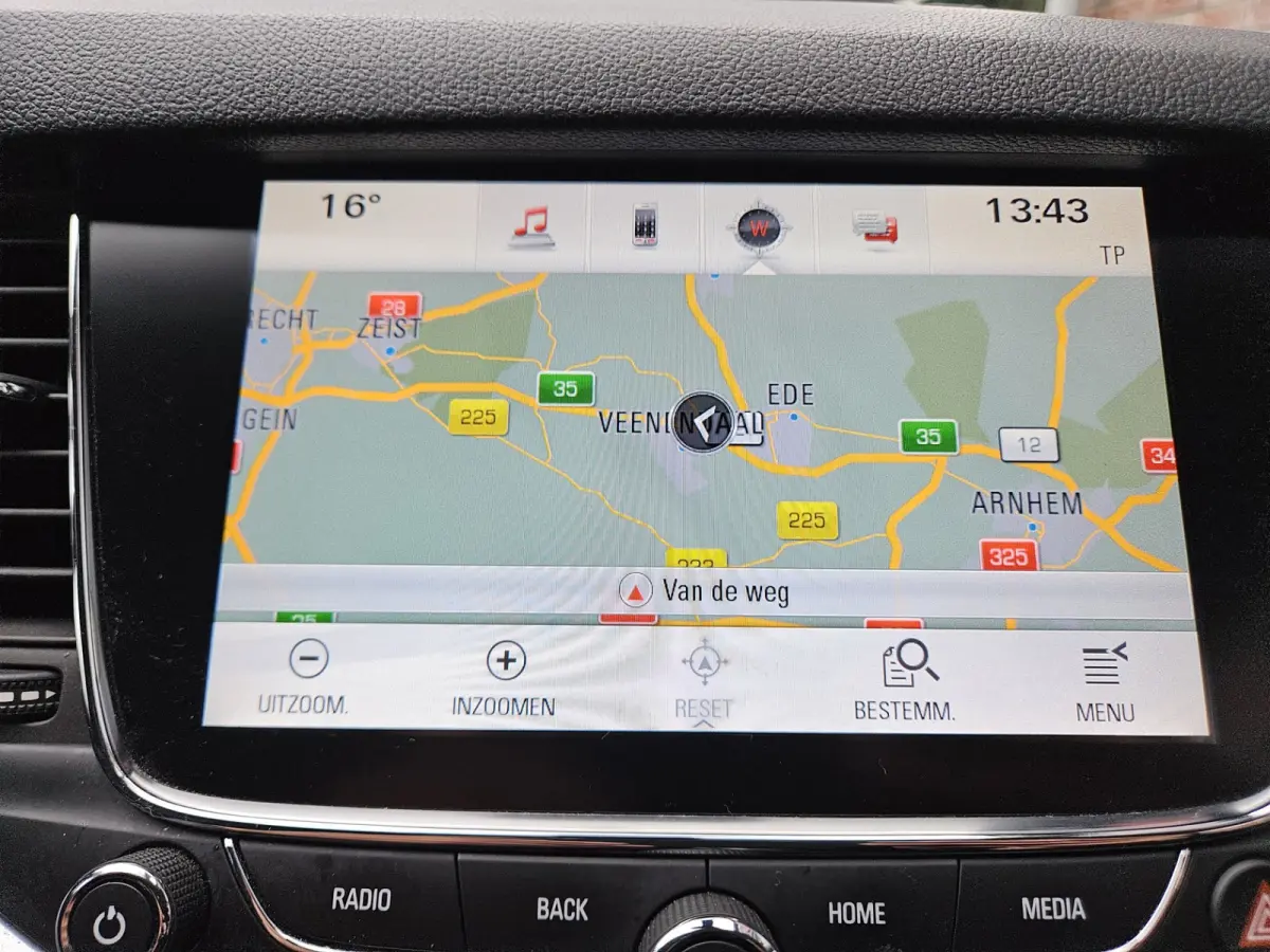 1.0 Business+ Trekhaak! Navigatie! Nette Auto! NAP! Airco! Cruise Control!