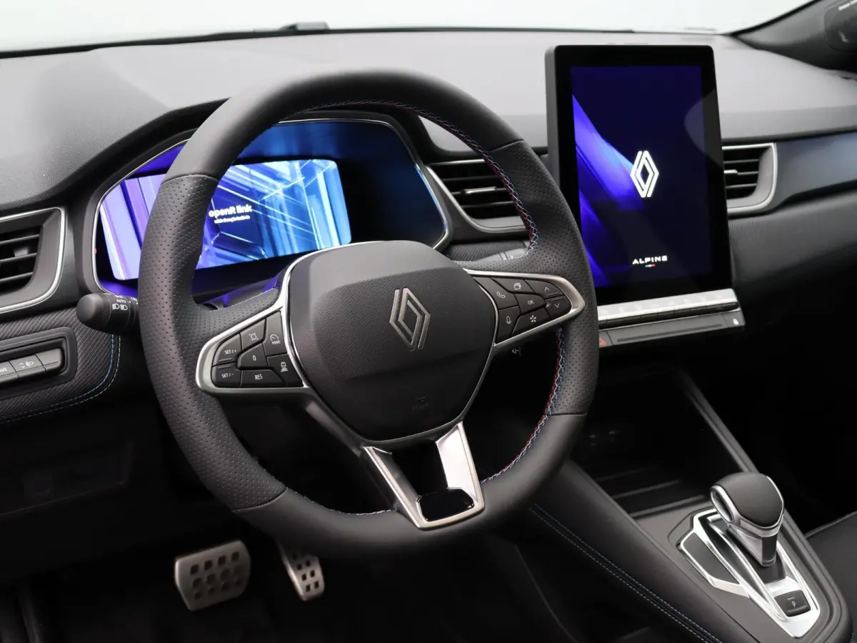 E-Tech full hybrid 145pk esprit Alpine | Stuurverwarming | Apple carplay | Android auto | Dealer onderhouden |