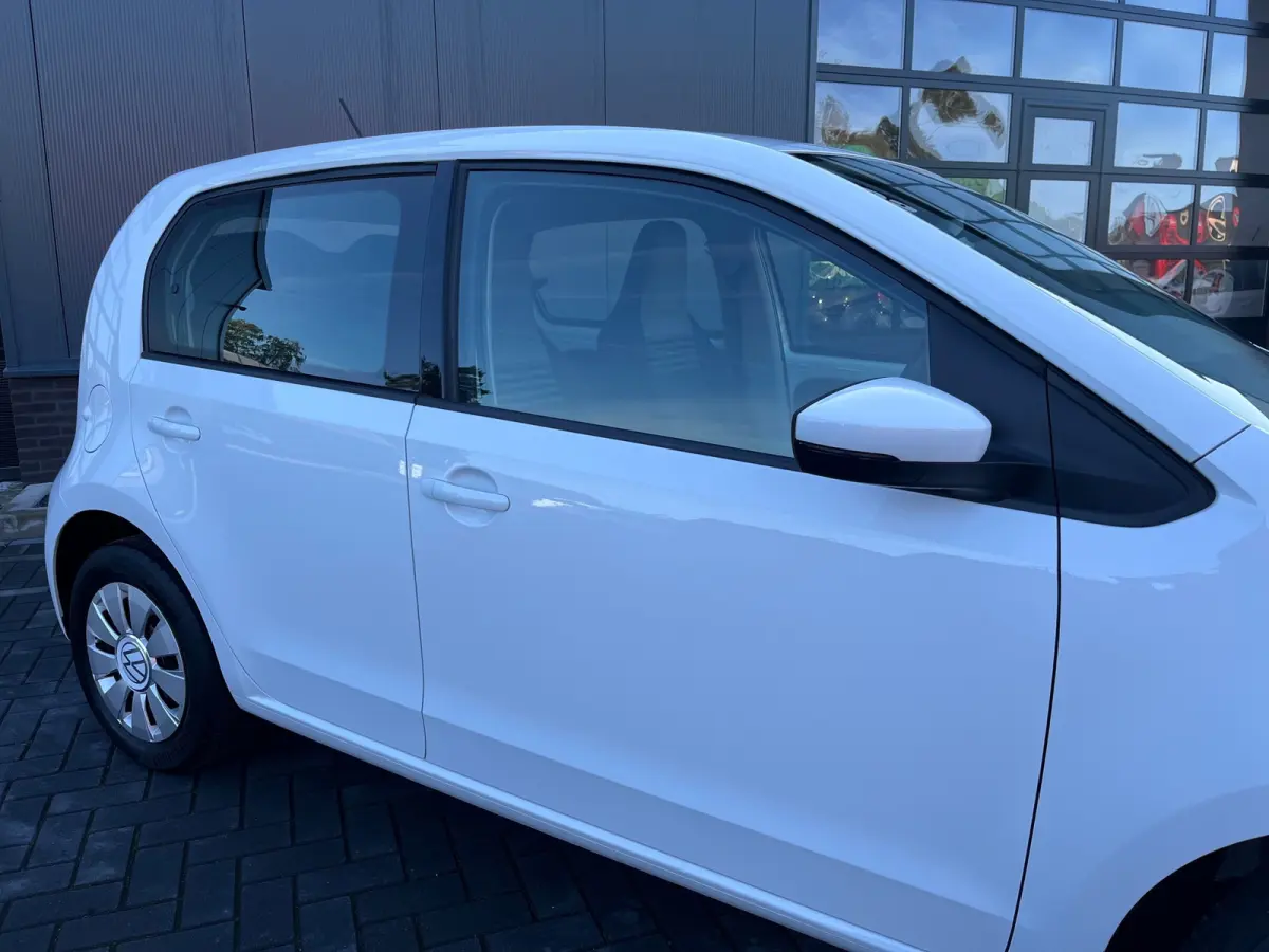 Up! 1.0 BMT move up! NL.Auto/Climatronic/DAB+/Cruise-Control/5Deurs/Camera/1Ste Eigenaar/Dealer Onderhouden