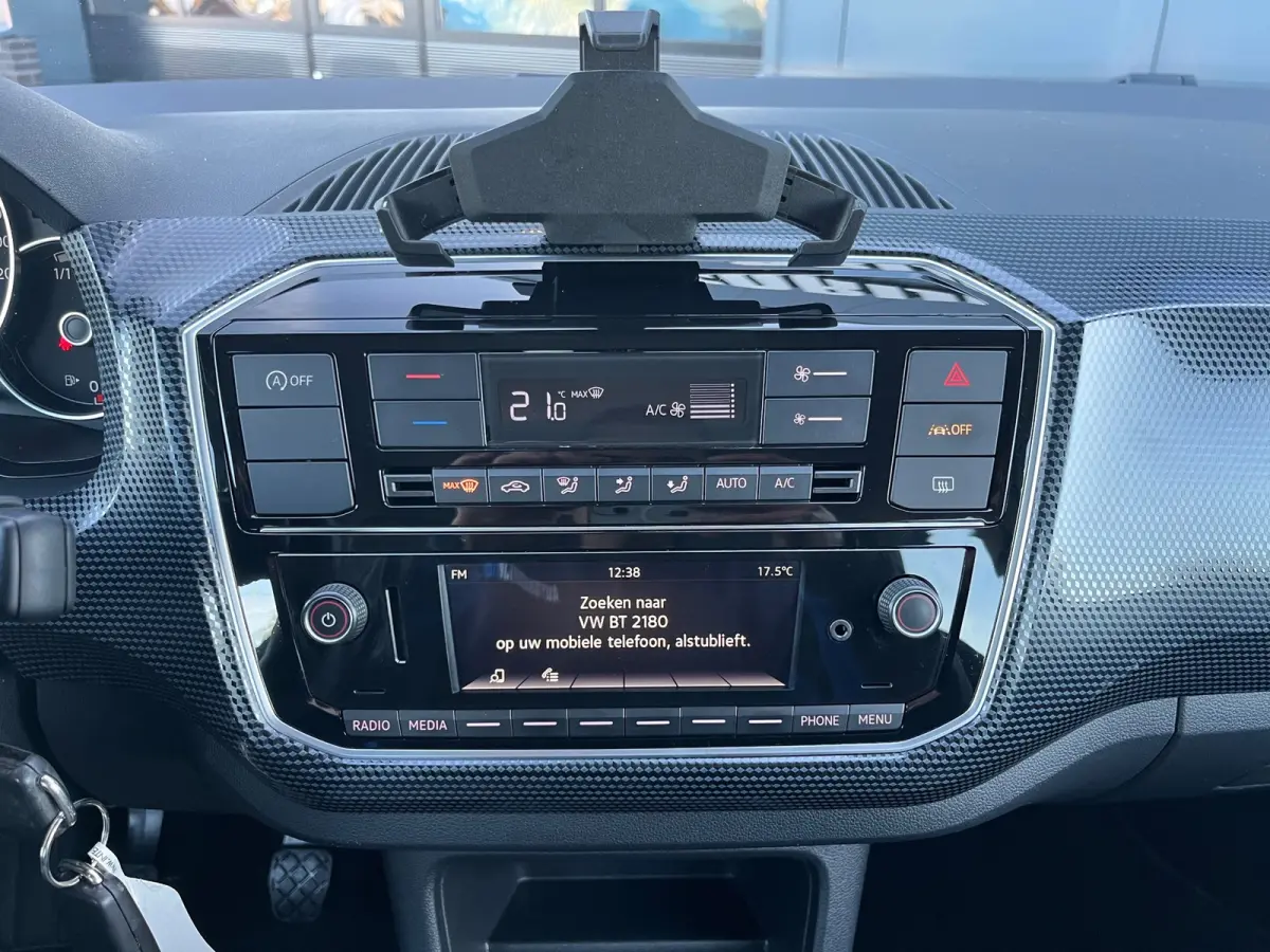 Up! 1.0 BMT move up! NL.Auto/Climatronic/DAB+/Cruise-Control/5Deurs/Camera/1Ste Eigenaar/Dealer Onderhouden