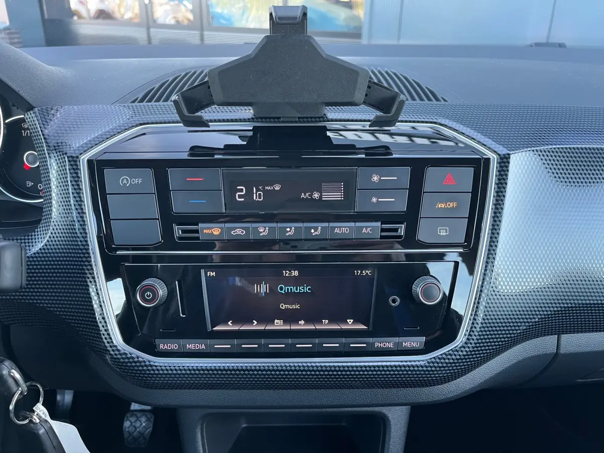 Up! 1.0 BMT move up! NL.Auto/Climatronic/DAB+/Cruise-Control/5Deurs/Camera/1Ste Eigenaar/Dealer Onderhouden