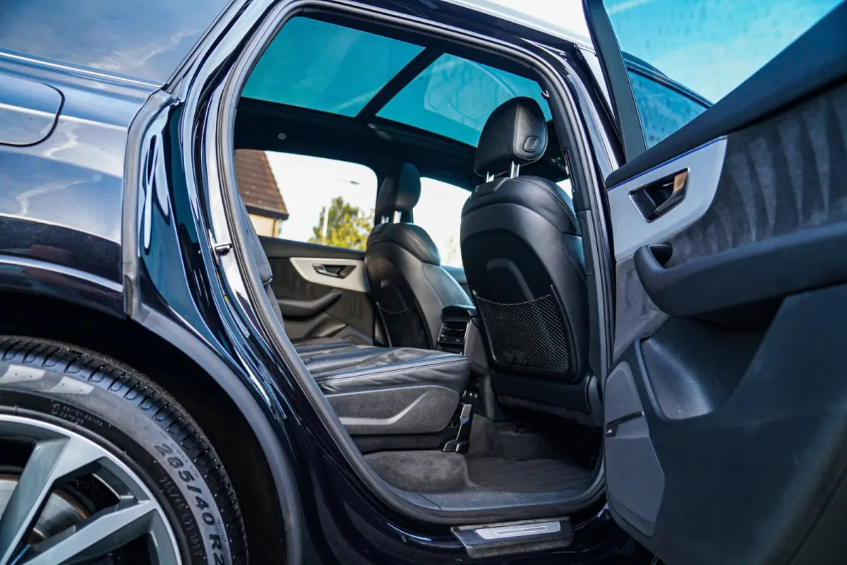 55 TFSI e Quattro Pro Line Plus | Laser Led | BTW 21% | Panorama | 360cam | HuD | Trekhaak | ACC | File Assistent | MAXTON
