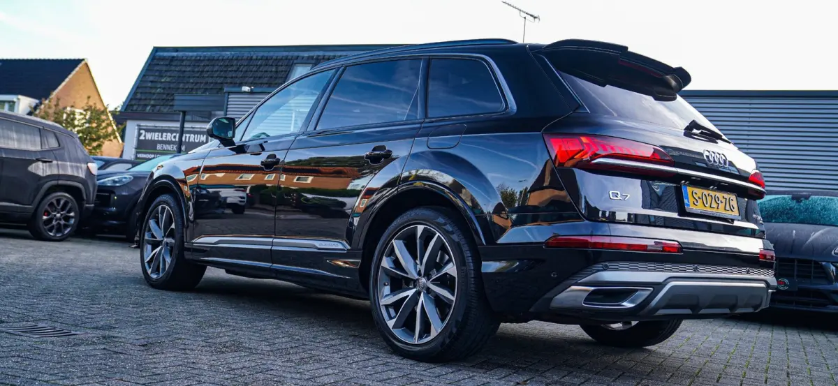 55 TFSI e Quattro Pro Line Plus | Laser Led | BTW 21% | Panorama | 360cam | HuD | Trekhaak | ACC | File Assistent | MAXTON