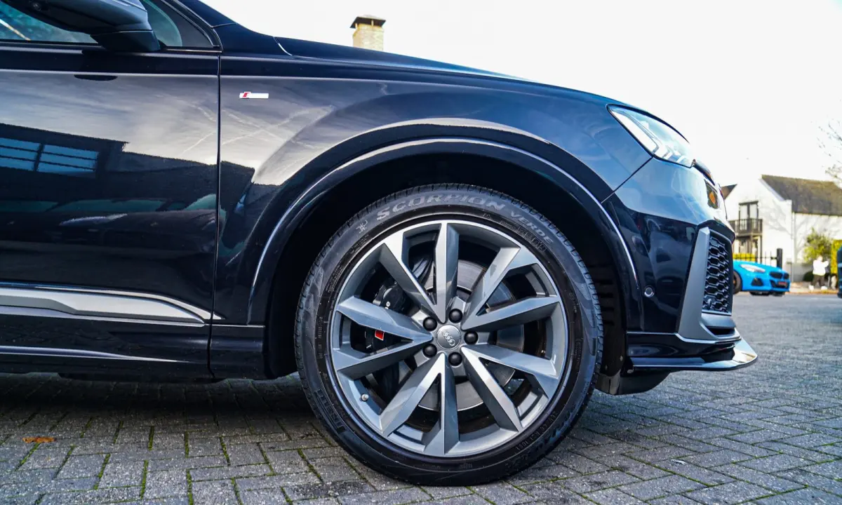 55 TFSI e Quattro Pro Line Plus | Laser Led | BTW 21% | Panorama | 360cam | HuD | Trekhaak | ACC | File Assistent | MAXTON