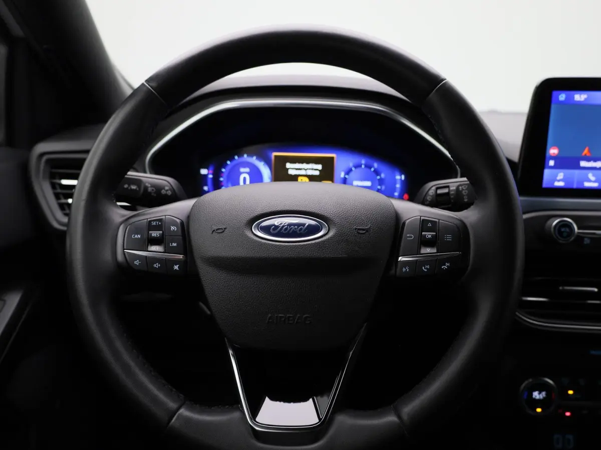 1.0 EcoBoost Hybrid Active X Business | Elektrische Achterklep | Navigatie | Achteruitrijdcamera | B&O Audiosysteem | Stoel Stuur en Voorruit Verwarming | Cruis control Adaptief |