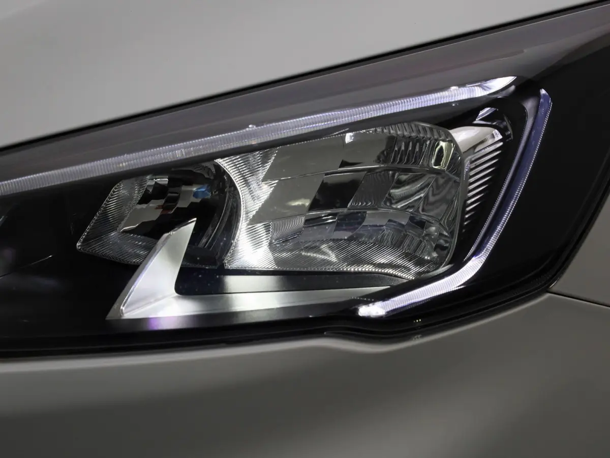 1.0 EcoBoost Hybrid Active X Business | Elektrische Achterklep | Navigatie | Achteruitrijdcamera | B&O Audiosysteem | Stoel Stuur en Voorruit Verwarming | Cruis control Adaptief |