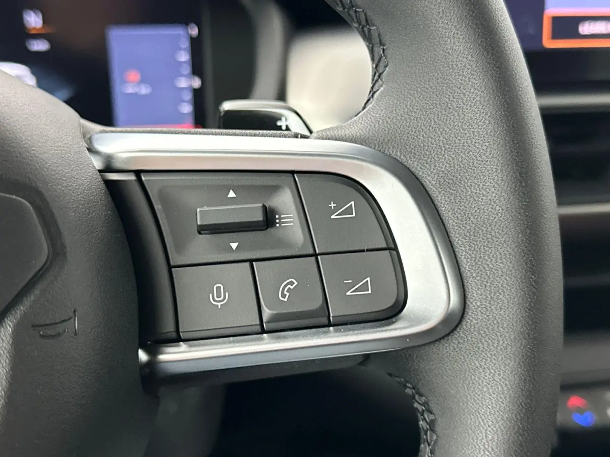 1.2 e-Hybrid Summit | 8 jaar Speciale Garantie | Aktie auto! | Navigatie | Camera | LMV 18" | Two-Tone lak |
