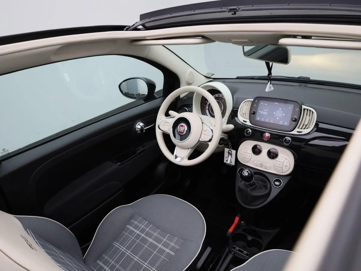 1.0 Hybrid Lounge | Cabrio | LMV | DAB | Bluetooth | Climate control | Cruise control | Parkeer sensoren | lage km stand
