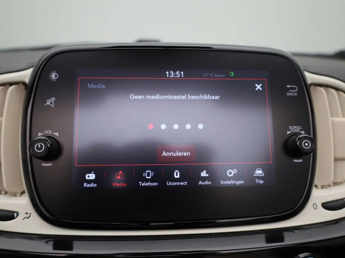 1.0 Hybrid Lounge | Cabrio | LMV | DAB | Bluetooth | Climate control | Cruise control | Parkeer sensoren | lage km stand