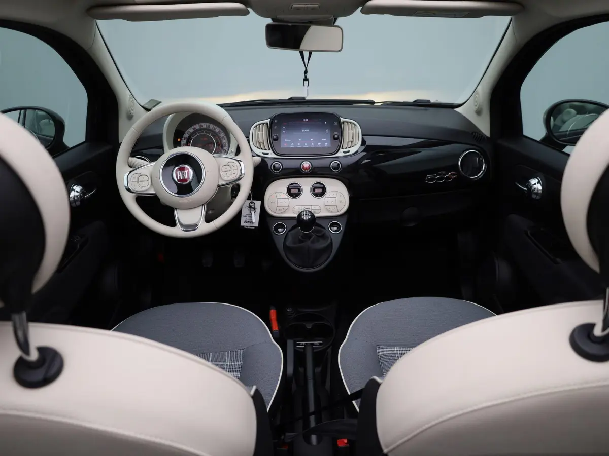 1.0 Hybrid Lounge | Cabrio | LMV | DAB | Bluetooth | Climate control | Cruise control | Parkeer sensoren | lage km stand