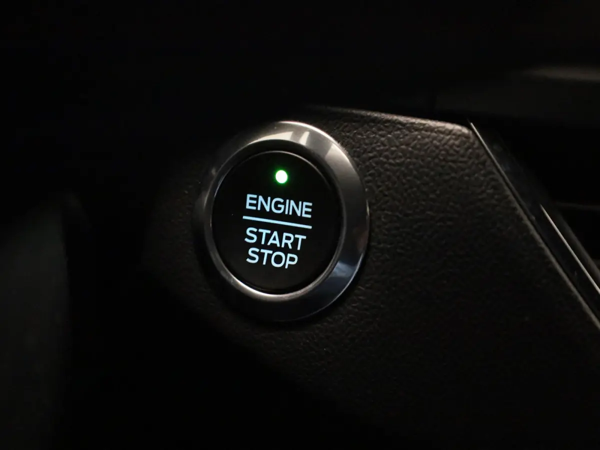 1.0 EcoBoost Hybrid Active X Business | Trekhaak | Navigatie | 17'' LMV | Cruise Control Adaptief | Achteruitrijdcamera | Bluetooth |