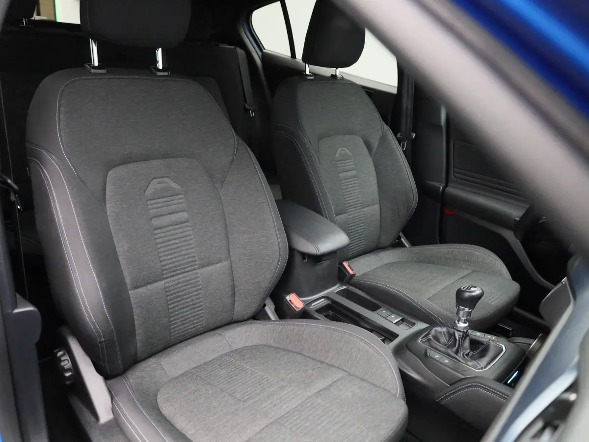 1.0 EcoBoost Hybrid Active X Business | Trekhaak | Navigatie | 17'' LMV | Cruise Control Adaptief | Achteruitrijdcamera | Bluetooth |