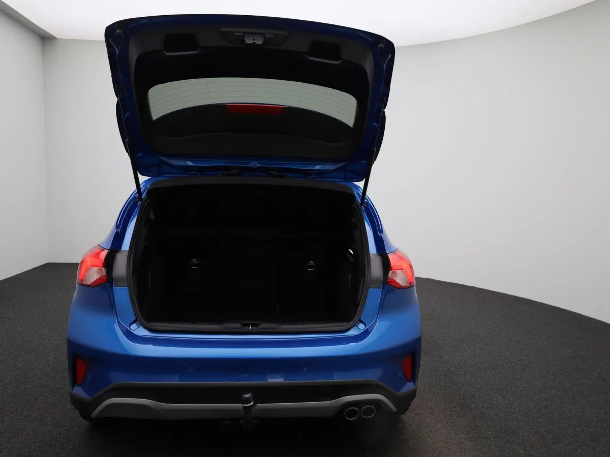 1.0 EcoBoost Hybrid Active X Business | Trekhaak | Navigatie | 17'' LMV | Cruise Control Adaptief | Achteruitrijdcamera | Bluetooth |